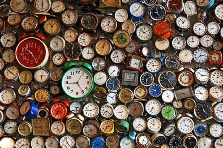 CLOCKS.jpg - 227.74 kB