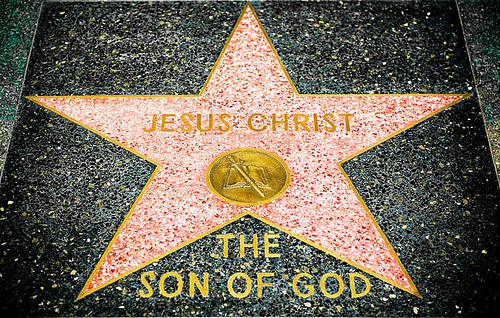 STAR_JESUS_HOLLYWOOD_MAYBE.jpg - 211.20 kB